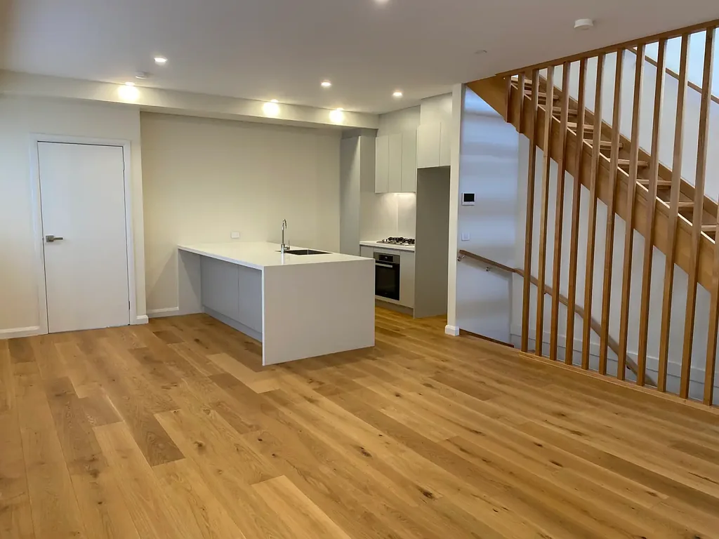 Townhouse near Brickworks Burwood