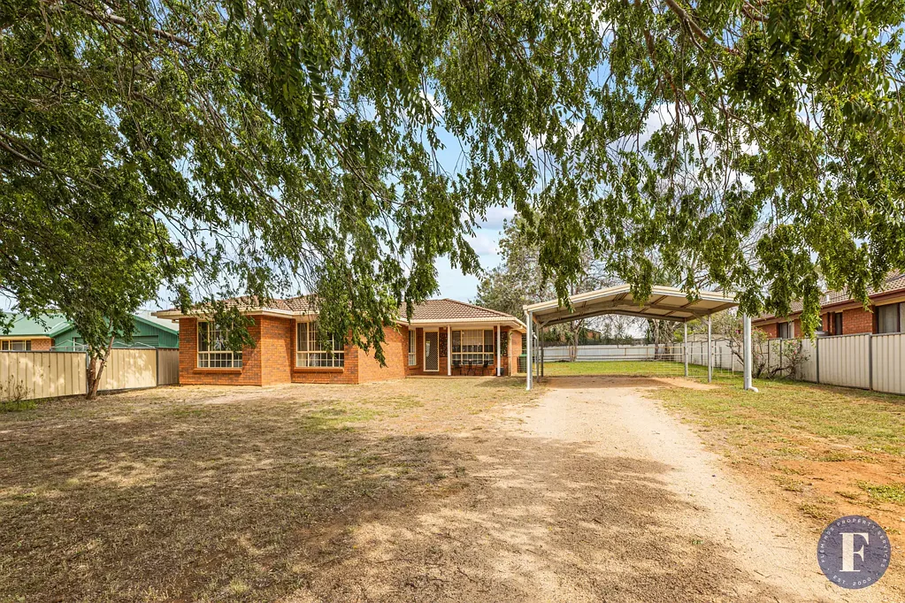 21 Thames Street, Forbes, NSW 2871