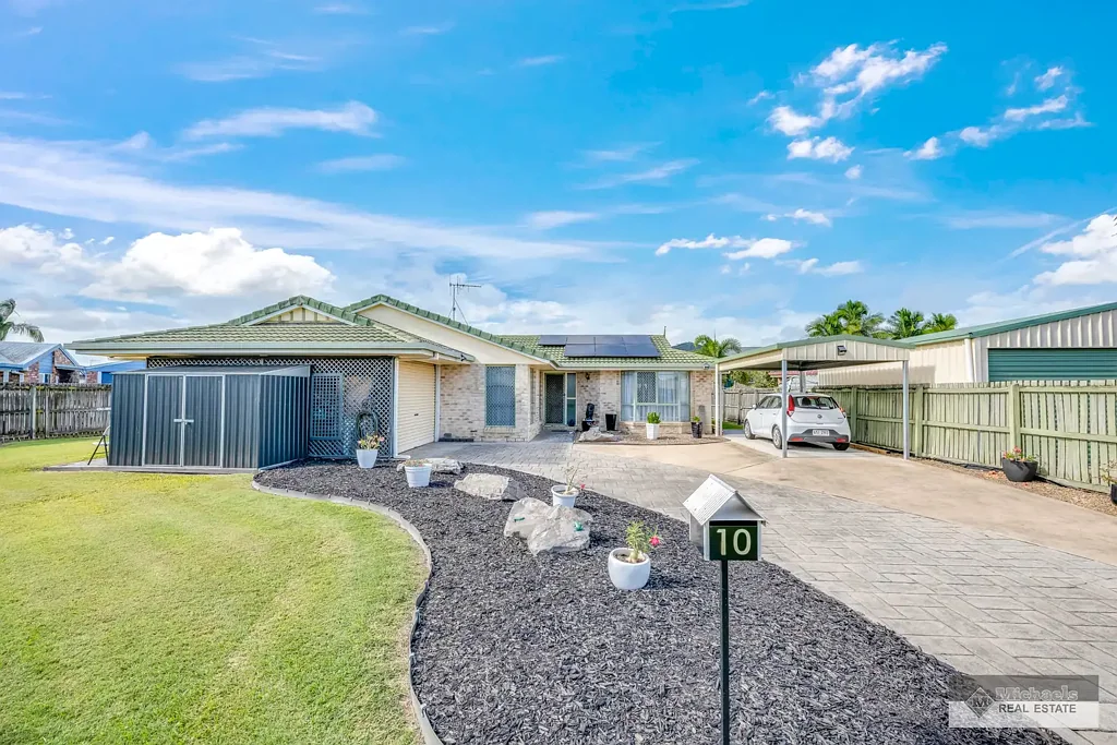Bundaberg North 4Habitaciones Move-In Ready Family Home in a Peaceful Neighbourhood