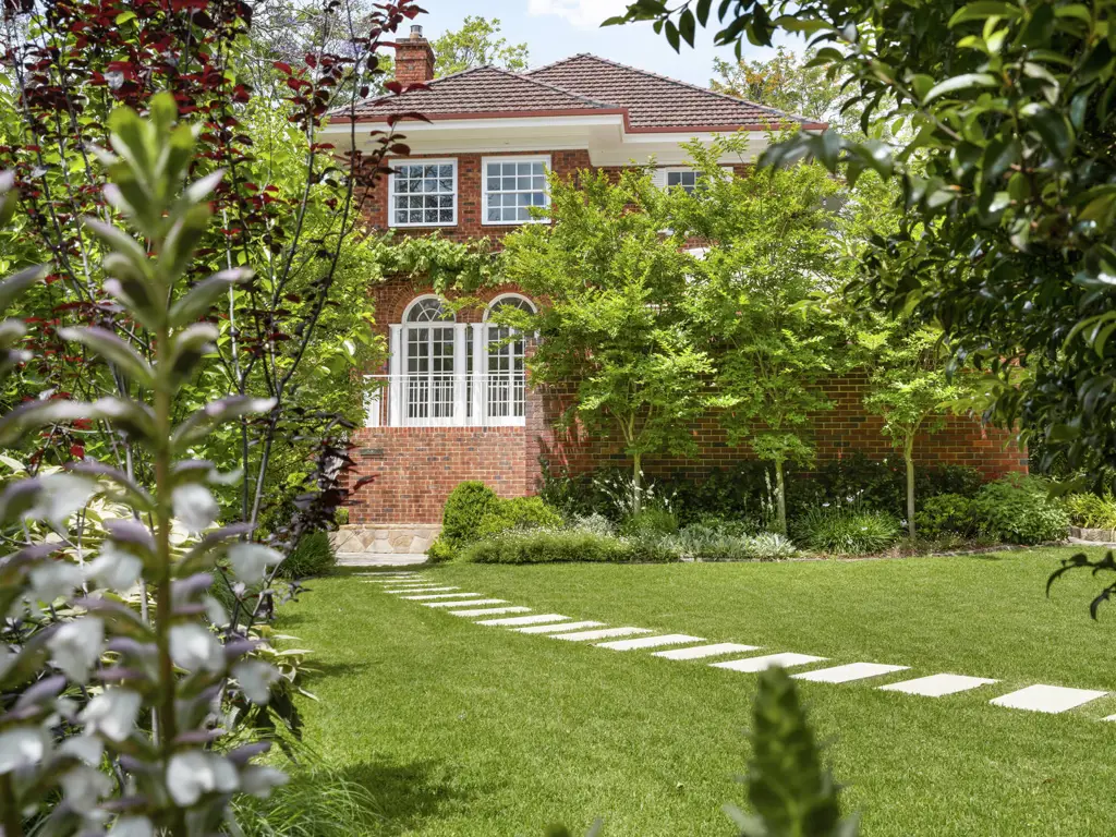 Killara 5침실 Sheer Sophistication and Elegance in one of Killara's Finest East Side Locations