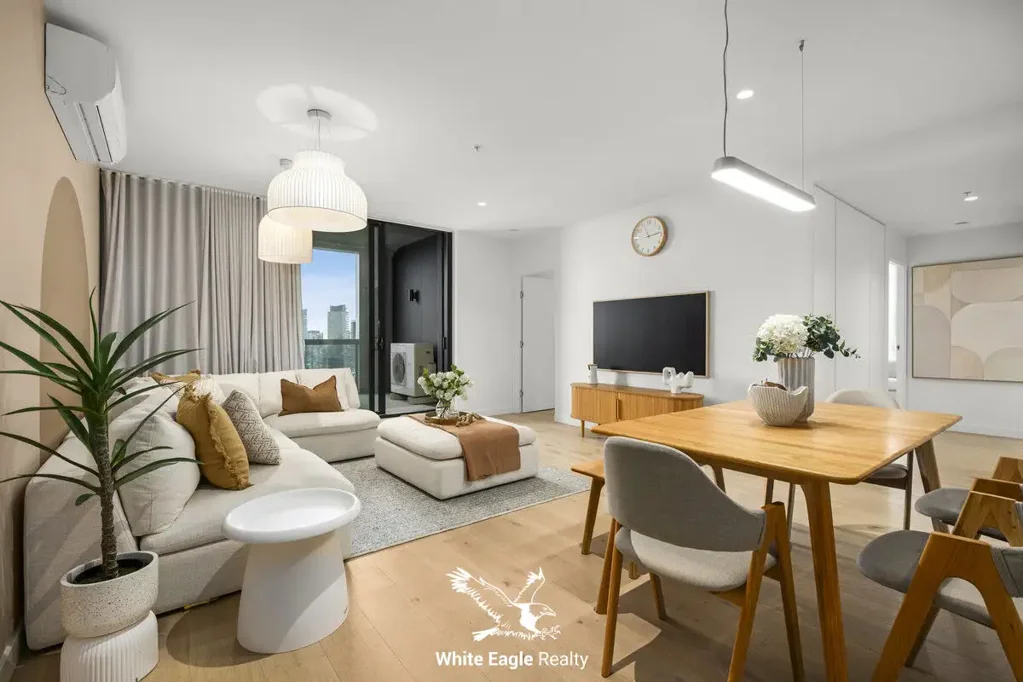 2401/259 Normanby Road, South Melbourne, VIC 3205