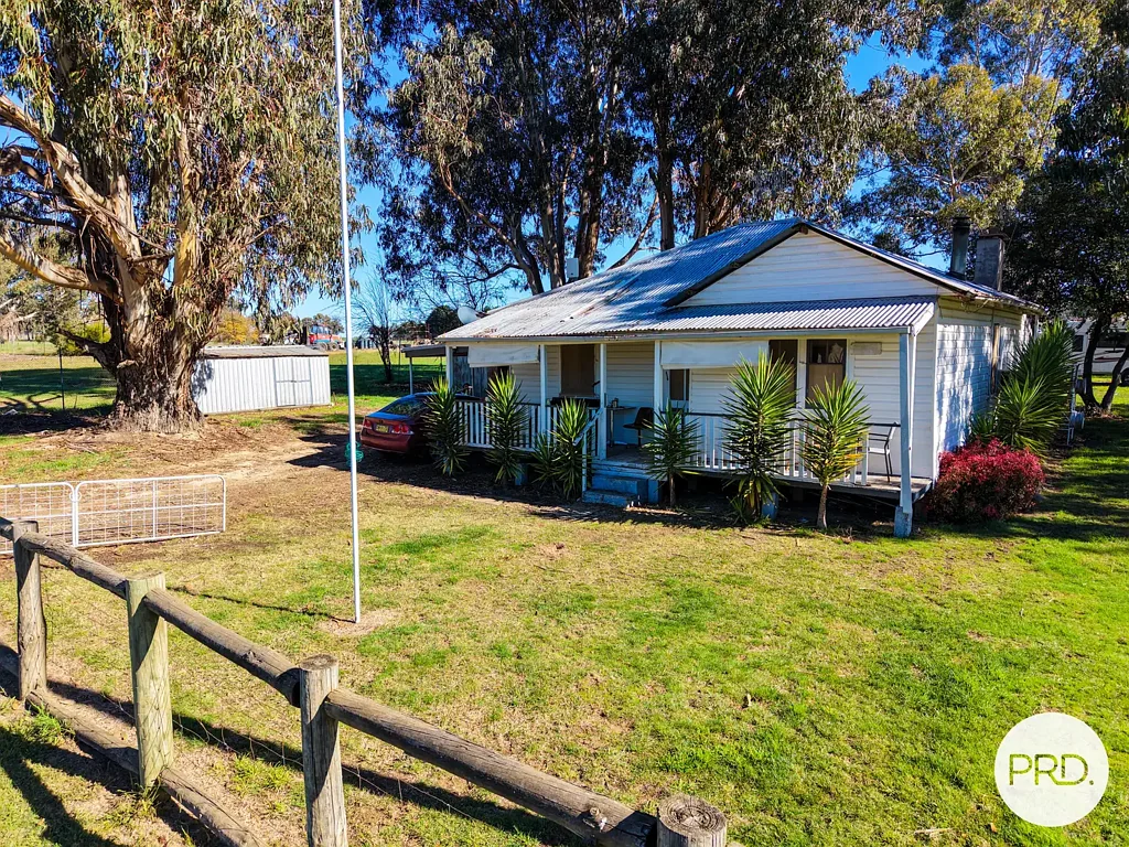 Tumbarumba 3房  Industrial Enterprise or a Renovators Delight?