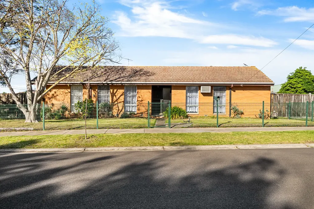 1 Banff Court, Corio, VIC 3214