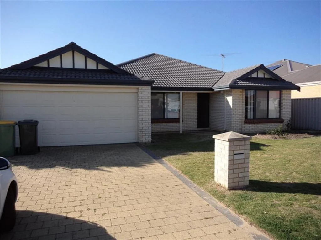40 Toledo Circuit, Port Kennedy, WA 6172