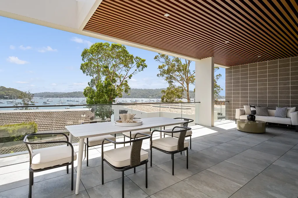 Church Point 4部屋 Elevated Coastal Living - Expansive Four-Bedroom Villa With Internal Lift