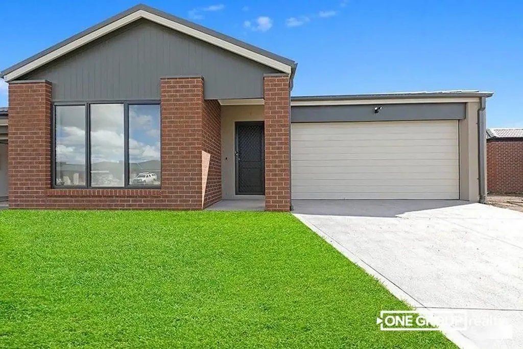 Modern Five Bedroom Home*