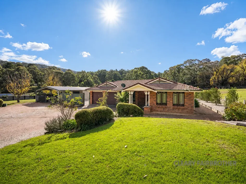 Yetholme 4房  High-Country Lifestyle with Space, Serenity & Versatility
