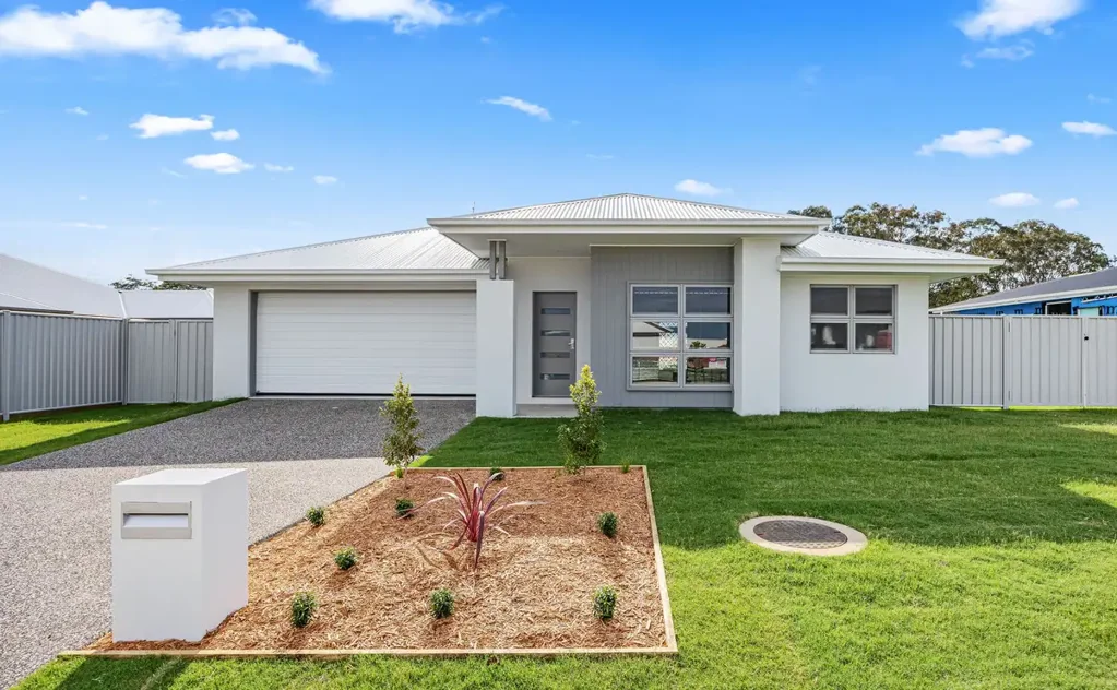 Nikenbah 4Zimmer Refined Four Bedroom Residence Offering Contemporary Comfort and Effortless Living