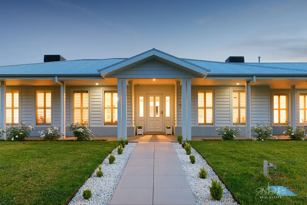 Huon Creek 4Kwarto TIMELESS HAMPTONS ELEGANCE, EXCEPTIONAL LIFESTYLE APPEAL