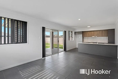 7 Blake Street, Laidley North, QLD 4341, 4 slaapkamers, 2 badkamers, House