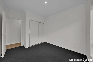 124 Monakeeba Boulevard, Woodstock, VIC 3751, 3房, 2浴, House
