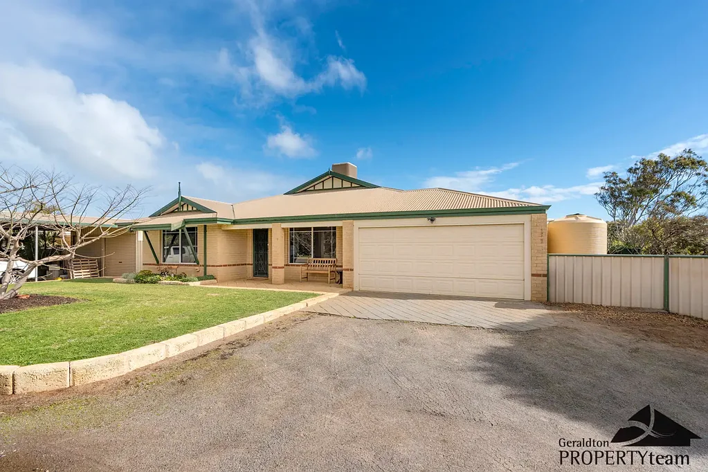 9 Moloney Street, Utakarra, WA 6530