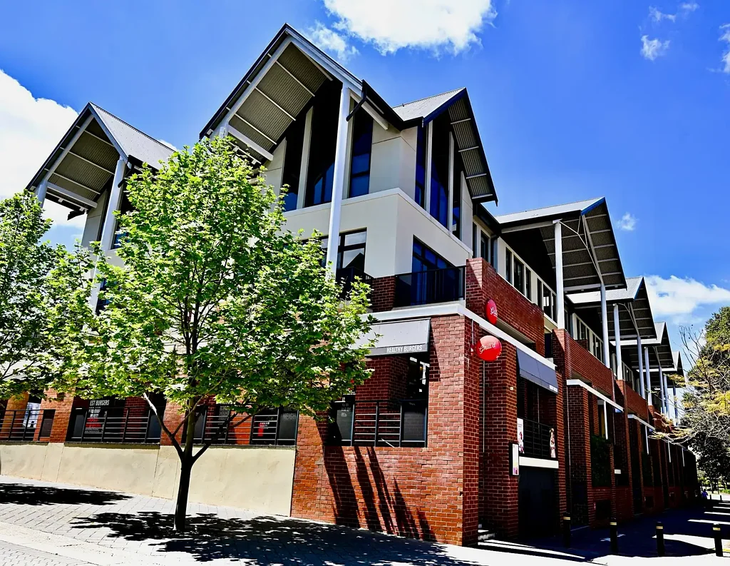 Funky 2x2x2 Apartment in the Heart of Subiaco ☕
