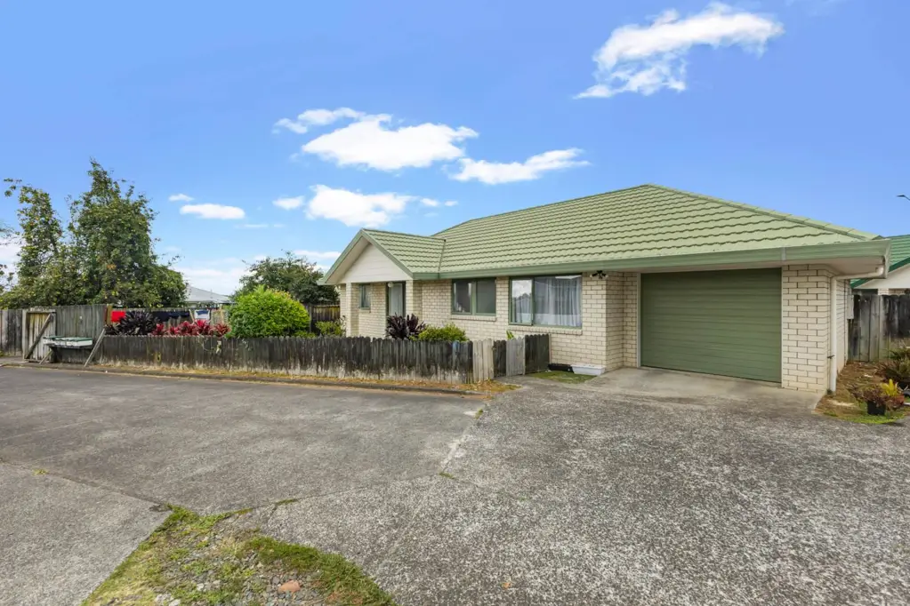 Randwick Park 3બેડરૂમ Brick and Tile Single Level Living
