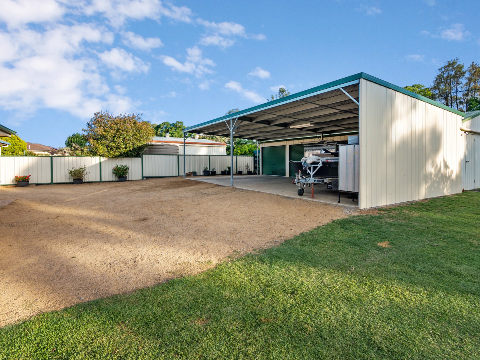 30 DONCASTER DR, ROSENTHAL HEIGHTS QLD 4370, 0 habitaciones, 0 baños, House