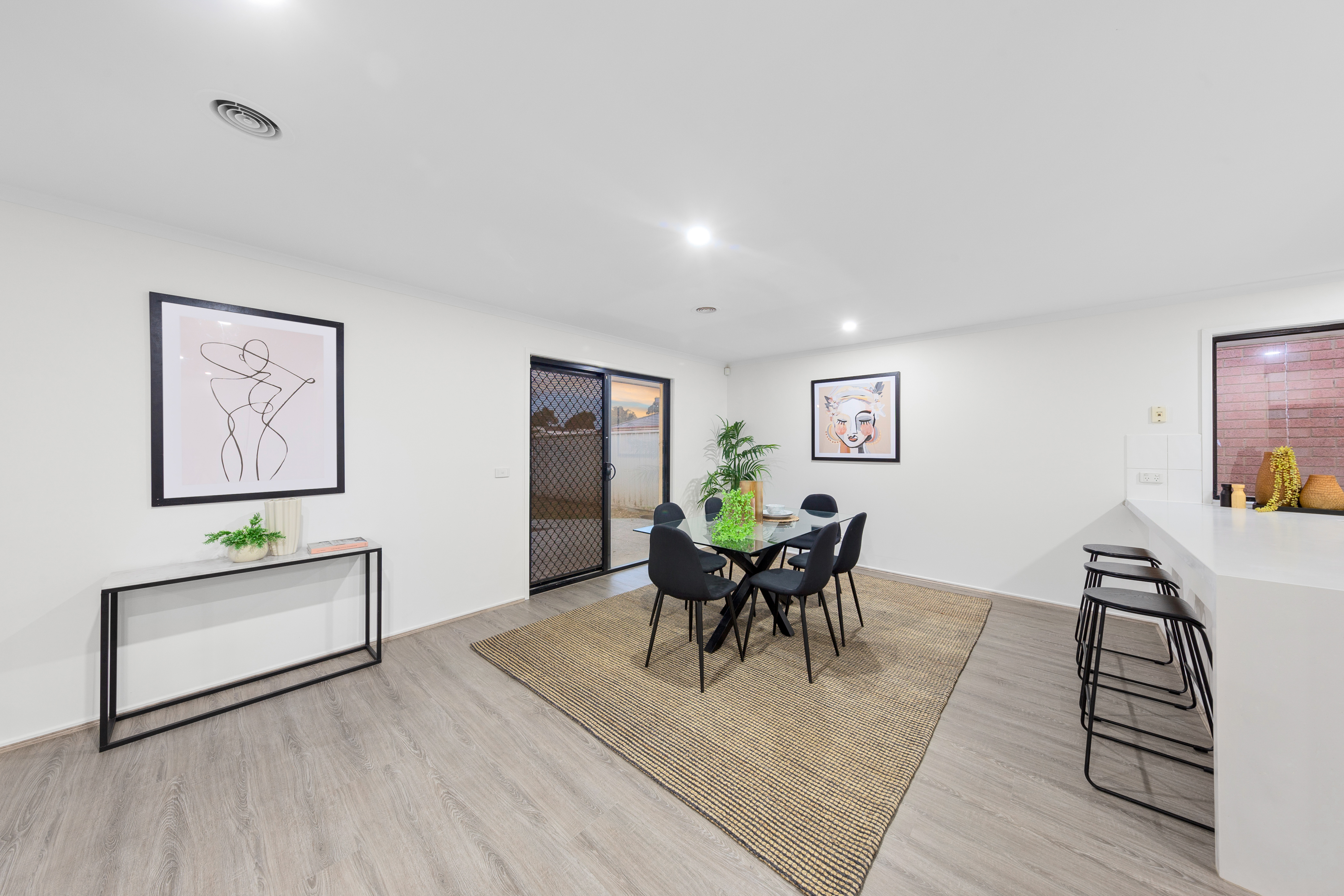 8 LANAGHAN AV, CAROLINE SPRINGS VIC 3023, 0房, 0浴, House