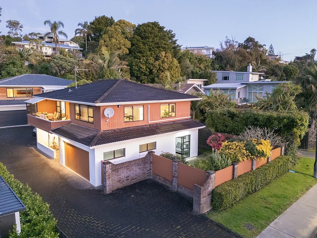 Manly 4Kwarto Coastal Goldmine - Investor Exits Prime Manly