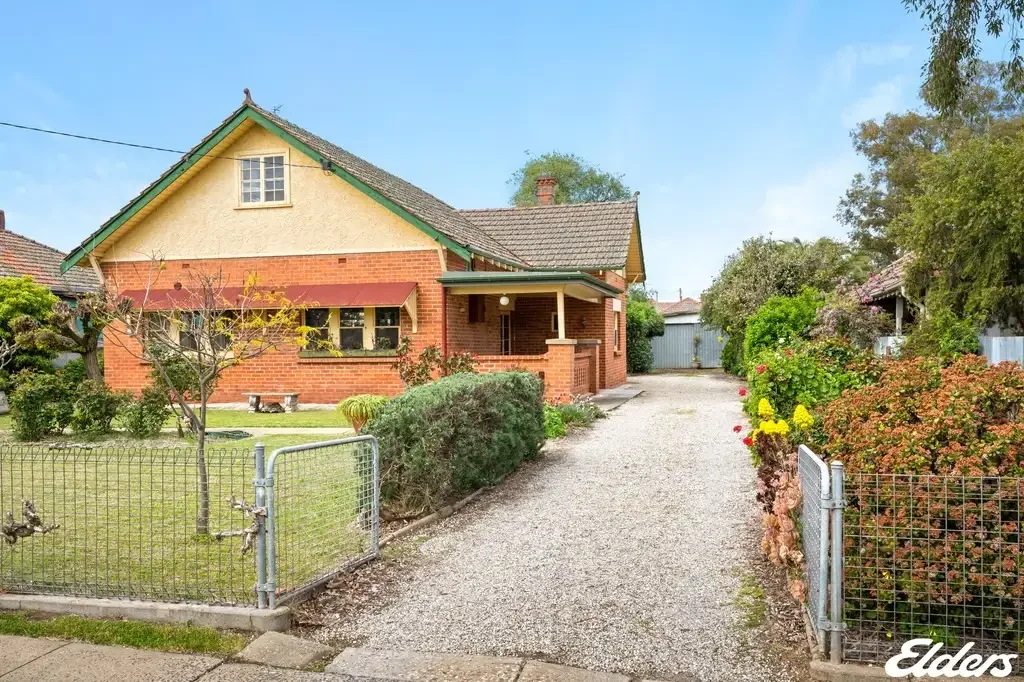 Yarrawonga 3部屋 A Beautifully Preserved Period Home with Modern Comforts.