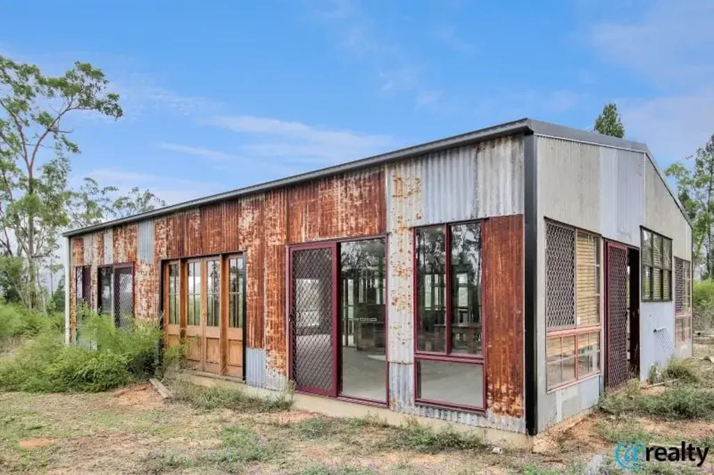 Canning Creek Off-Grid rural lifestyle opportunity on 204 acres, fenced with plenty of water and a view!!