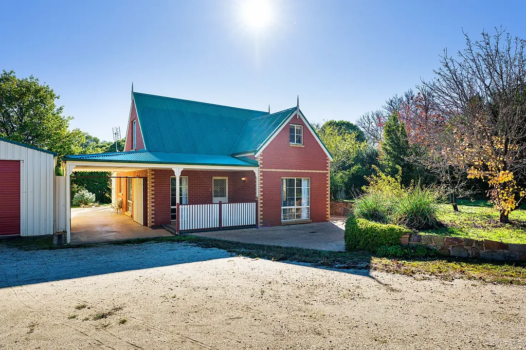 Campbells Creek 3chambre A Storybook Home with Genuine Scope