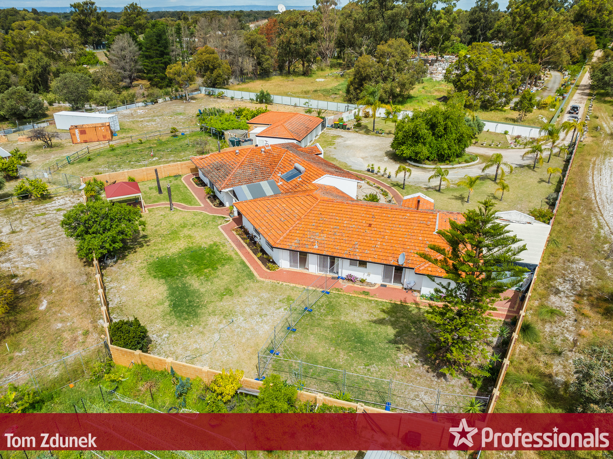 595 GNANGARA RD, GNANGARA WA 6077, 0 રૂમ, 0 બાથરૂમ, House