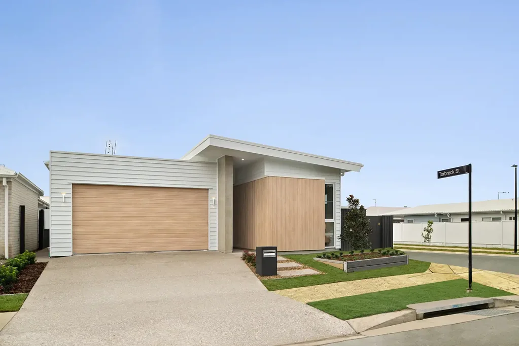 56 Blue Drive, Banya, QLD 4551