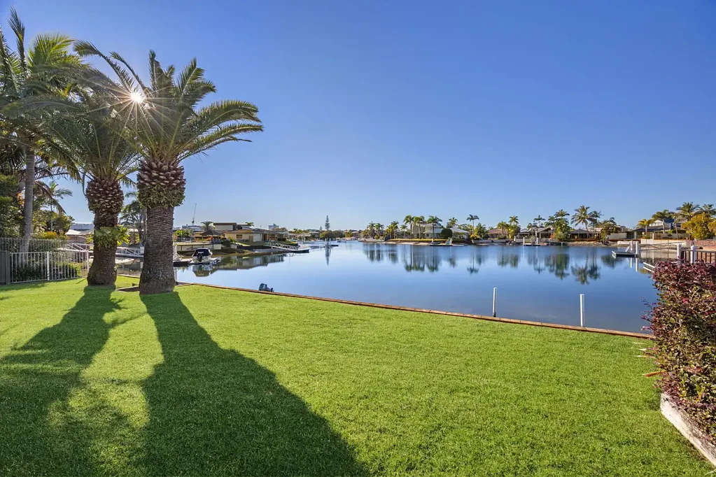 8 Aldinga Place, Mooloolaba, QLD 4557