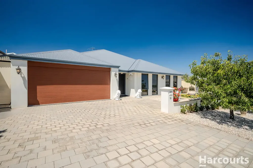 19 Bardeen Pass, Carramar, WA 6031
