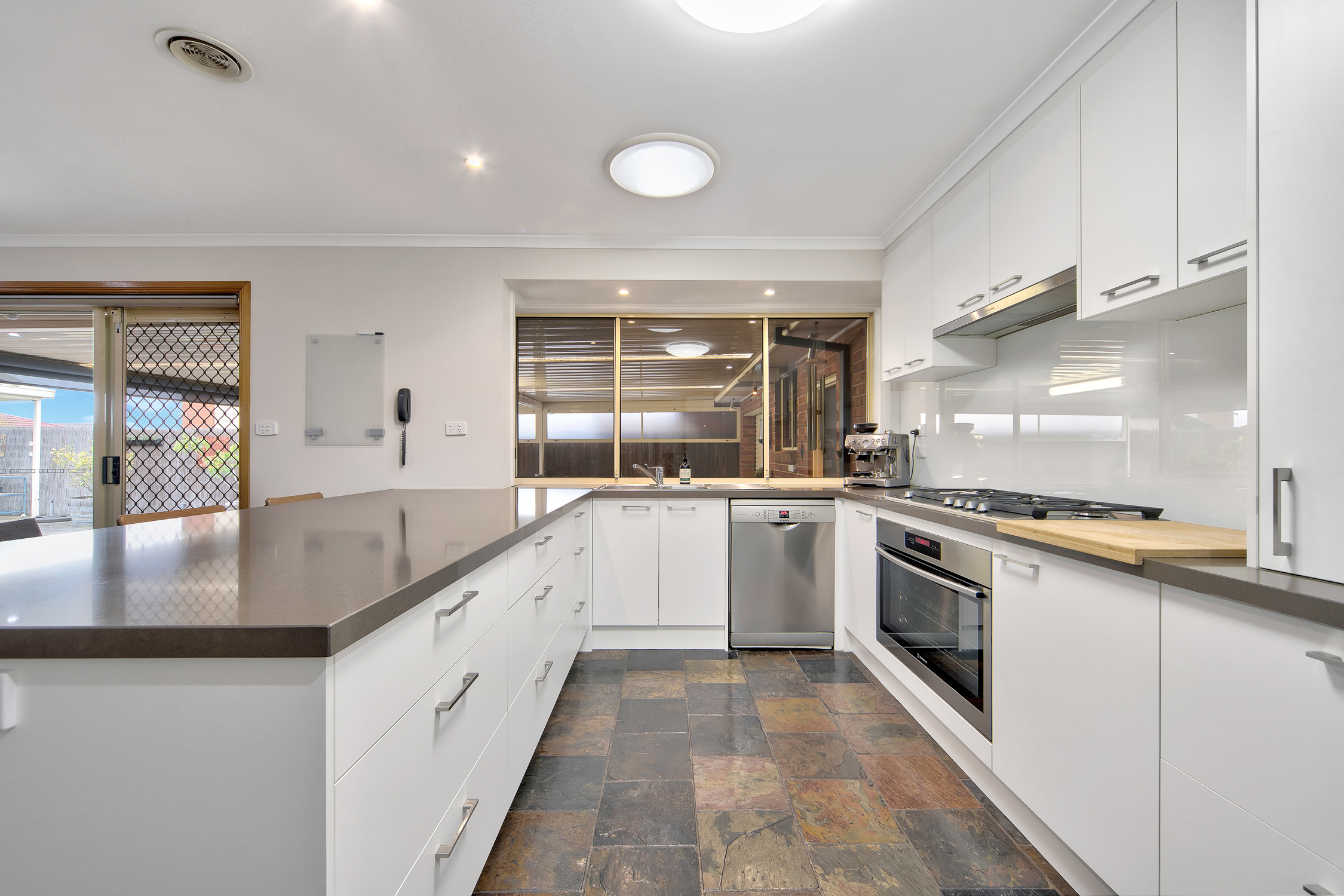 51 WILDFLOWER CR, HOPPERS CROSSING VIC 3029, 0房, 0浴, House