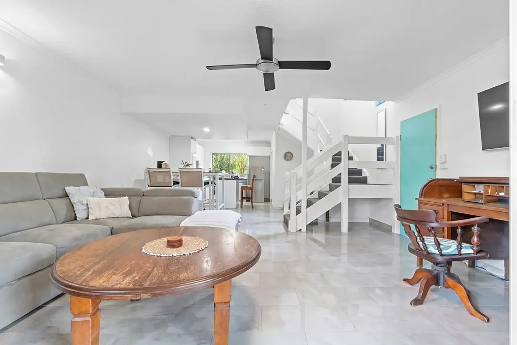 Trinity Beach 3બેડરૂમ Coastal Opportunity You Can't Afford to Miss!