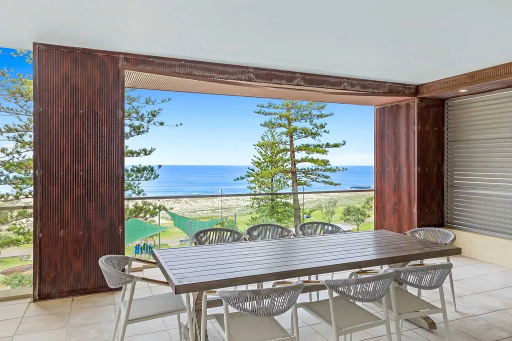 Fully Furnished 3 Bedroom Apartment Beach Front Views