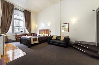 FURNISHED CHARACTER STUDIO IN THE HEART OF AUCKLAND CBD - WATER & WIFI INCLUDED