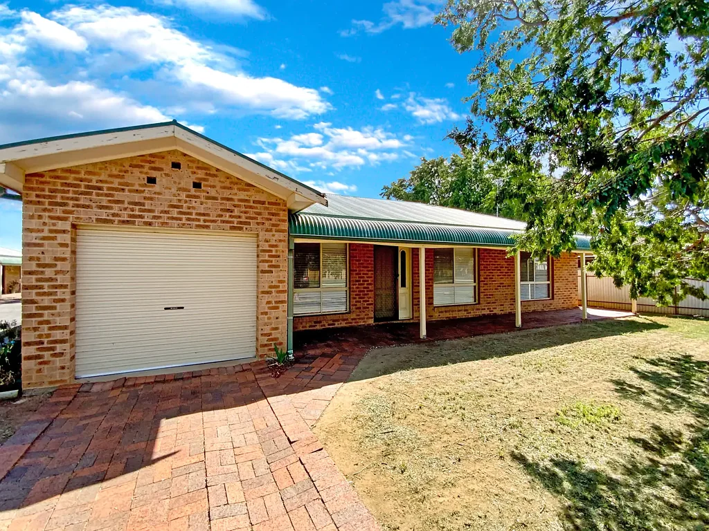 Forbes 2房  Easy-Care Villa in Quiet, Flood-Free Location