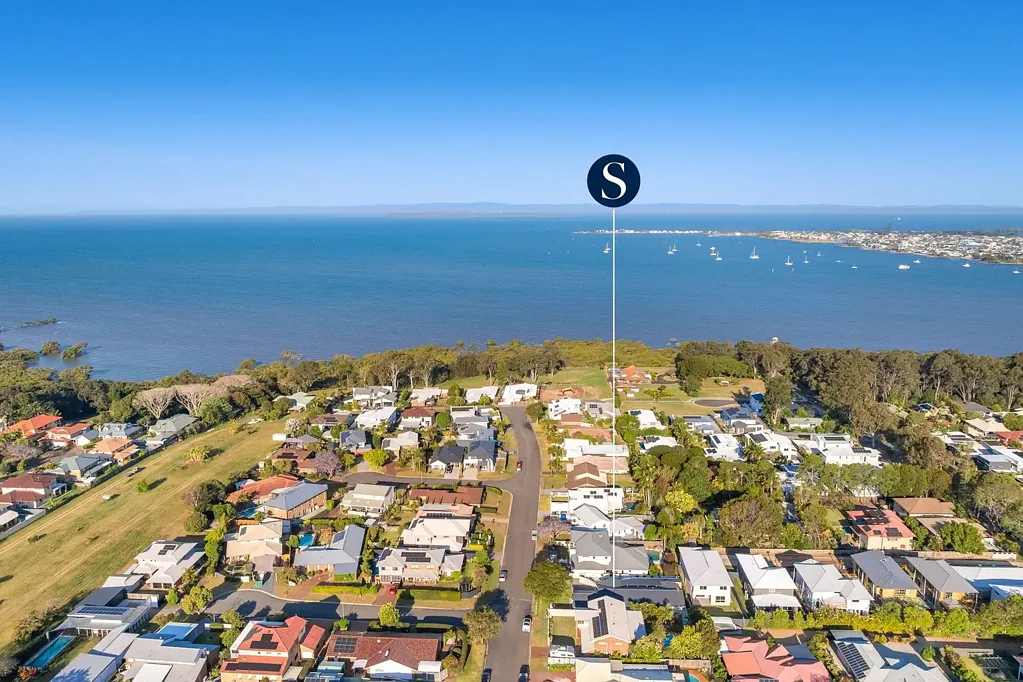 21 Clearwater Street, Ormiston, QLD 4160