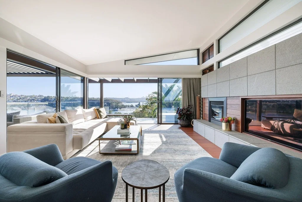 Clontarf 4房 位于 Clontarf Beach 上方的建筑杰作 Architectural masterpiece above Clontarf beach