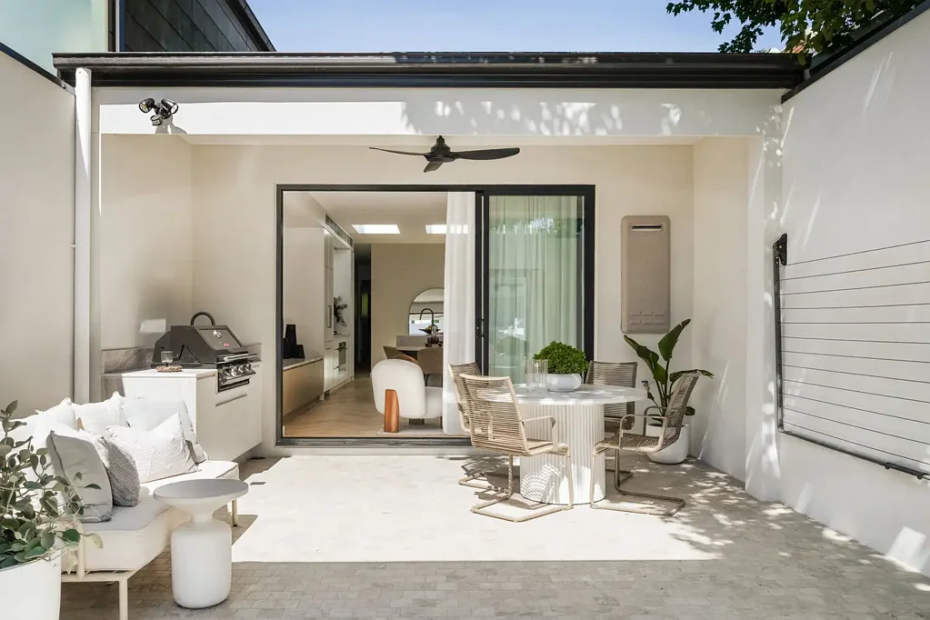 Leichhardt 2房  Contemporary Style and Unbeatable Convenience