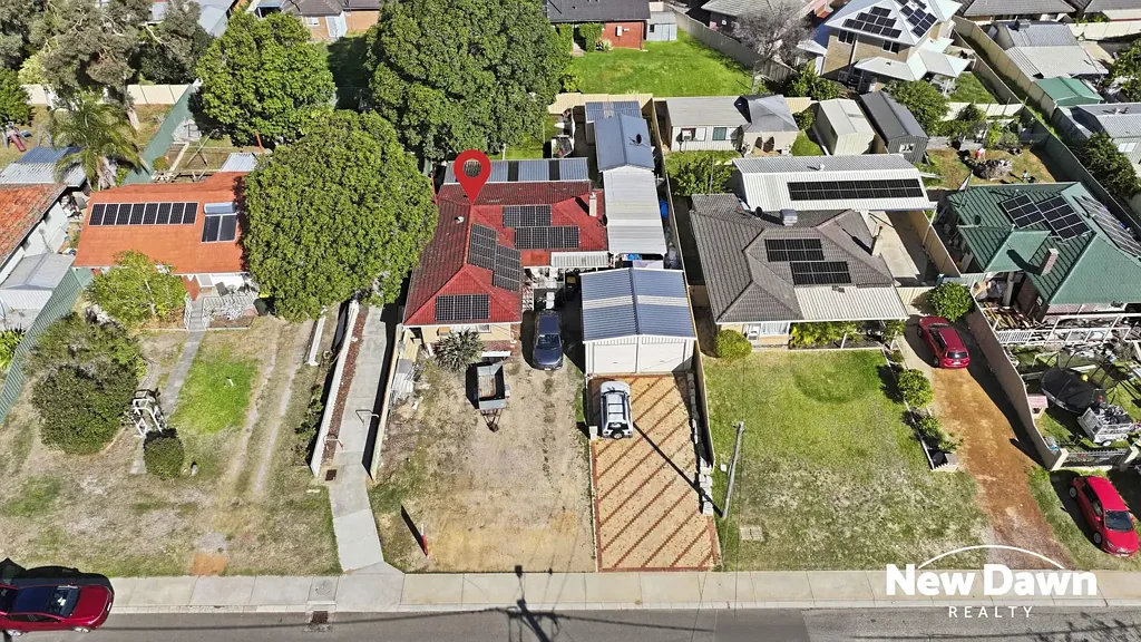Koongamia 3房  FOR SALE - Endless Potential on a Huge 693m² Block!