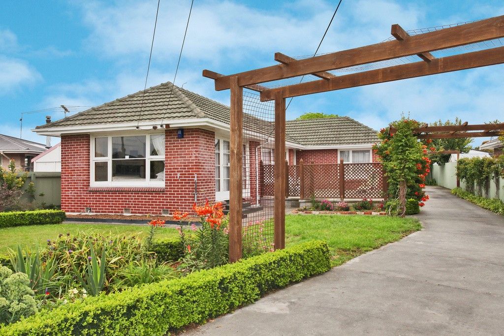 21 Leverett Place, North New Brighton