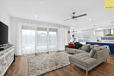 Silid Pahingahan - 15 Nelson Street, Darley, VIC 3340
