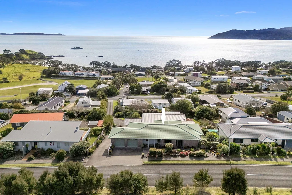Coopers Beach 4ਬੈੱਡਰੂਮ Expansive Coastal Living with Breathtaking Views