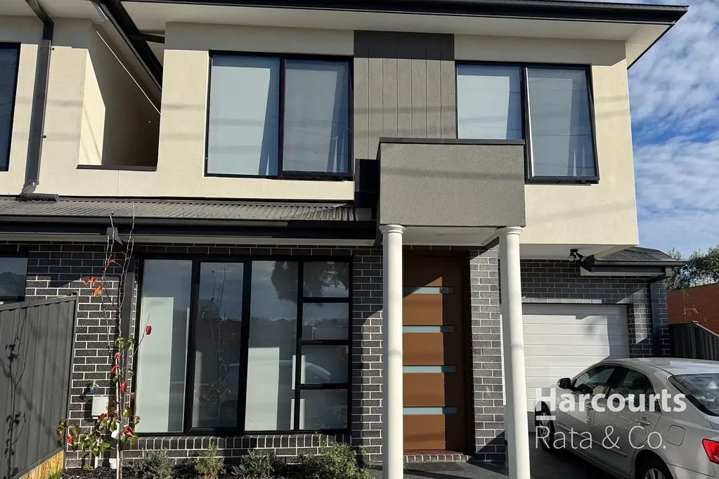 Thomastown 3 Bedroom No Body Corporate Fees – Smart Design, Established Position