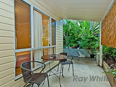 Address Withheld, Dayboro, QLD 4521, 5 Bedrooms, 2 Bathrooms, Apartment