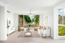 405/10 Village Drive, Breakfast Point