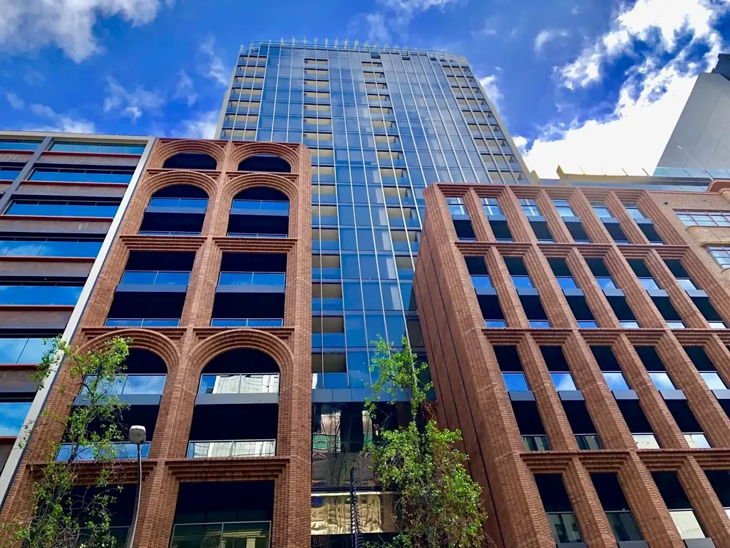 Deposit Taken - Open Inspection Cancelled ! Sorry for the inconvenient caused.
Luxury 3-bedroom apartment located in 'Arc' by Crown Group
