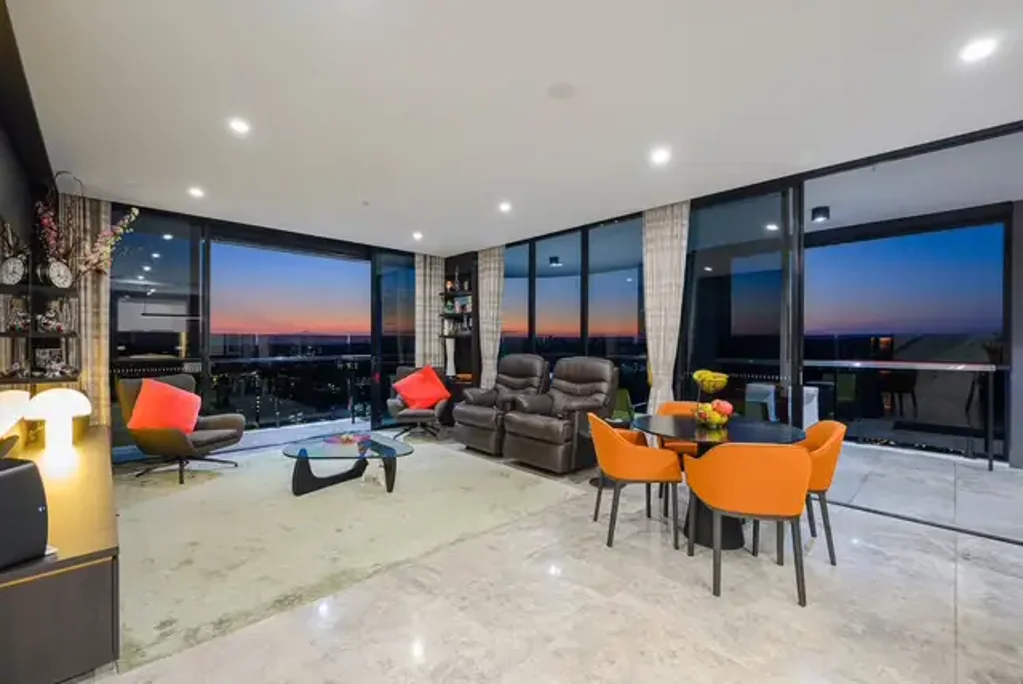 Macquarie Park 4Phòng ngủ RARE OPPORTUNITY LUXURY INTERIOR PENTHOUSE WITH PRIVATE ROOFTOP TERRACE FOR ENTERTAIMENT PLUS PANORAMIC DISTRICT AND CITY VIEWS | RESORTY STYLE LIVING