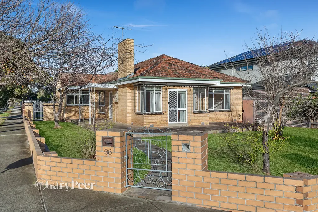 36 Kangaroo Road, Murrumbeena, VIC 3163