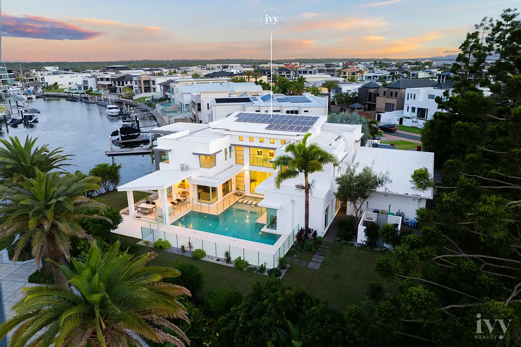 Paradise Point 6chambre Grand-Scale Waterfront Estate Epitomising Peace, Privacy and Prestige