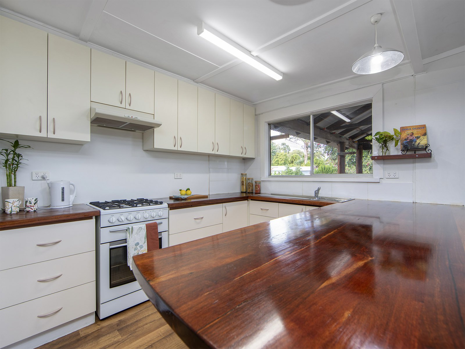 231 CANNING RD, WALLISTON WA 6076, 0 habitaciones, 0 baños, House