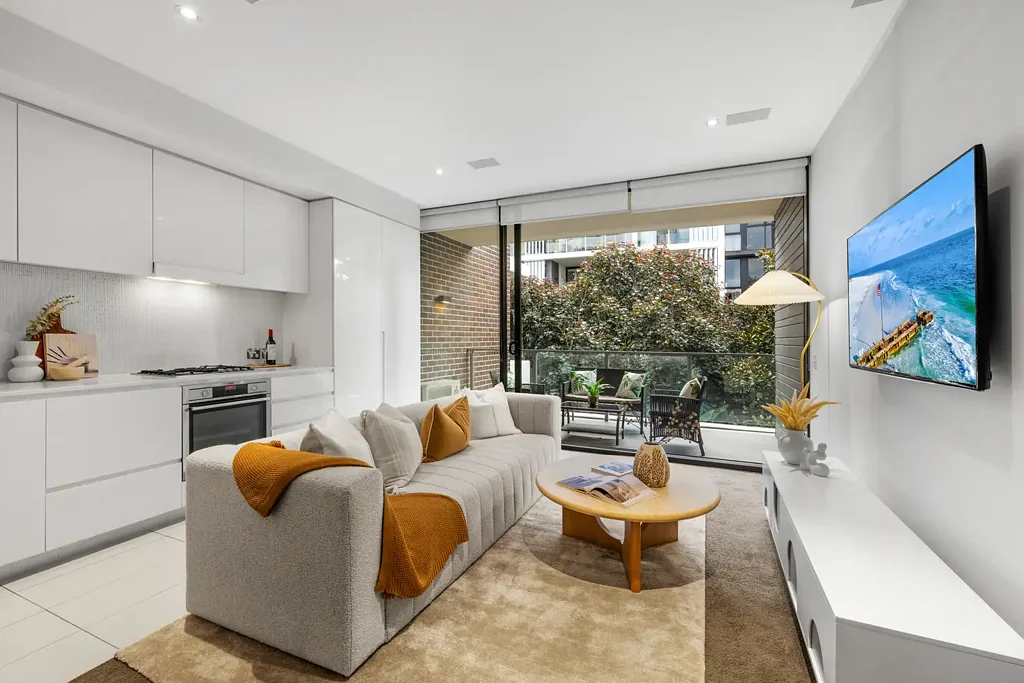 Little Bay 1Moenga Parkside Coastal Living in the Fairview Building