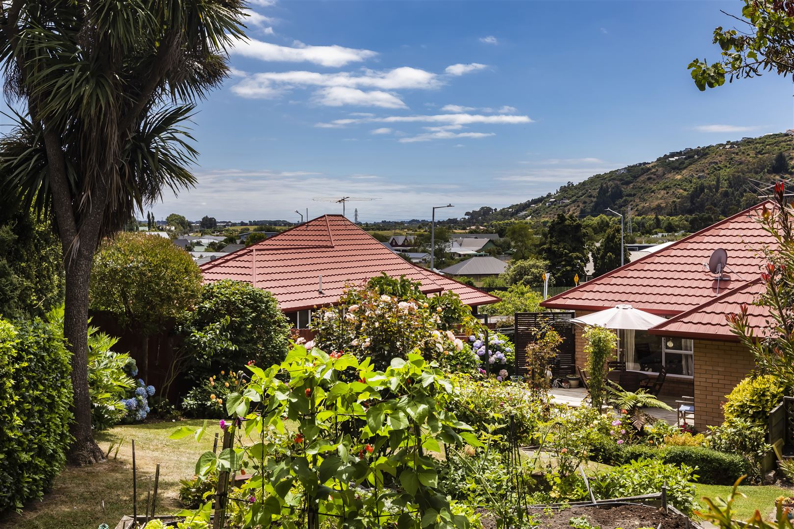 2/81 Port Hills Road, Heathcote Valley, Christchurch, 2 rūma, 0 rūma horoi